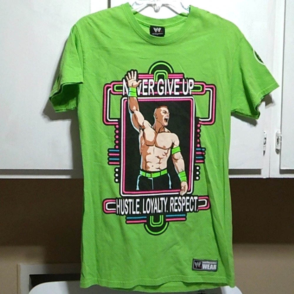 (BX50) SALE! WWE Authentic Wear Never Give Up Vintage John Cena Shirt Sz.S